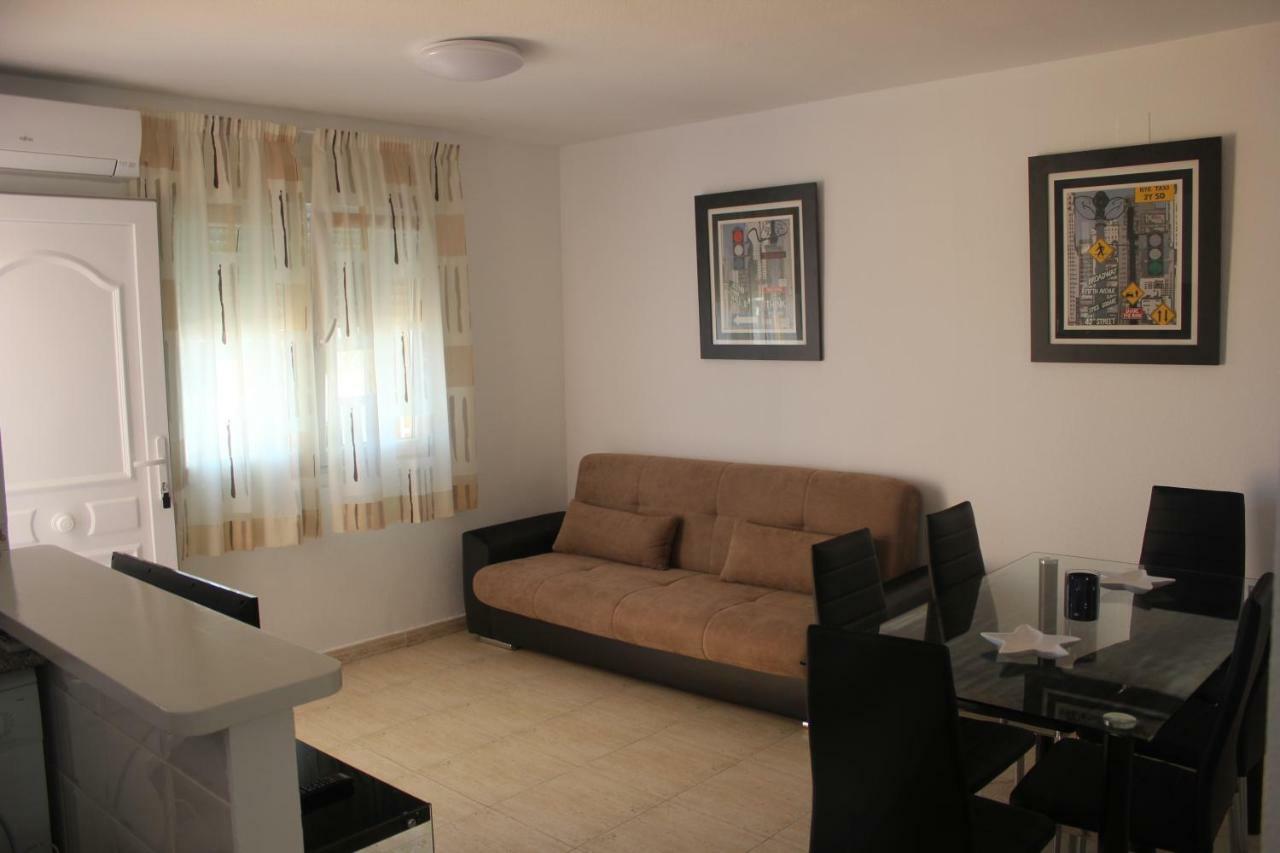 Bungalow Zenia Boulevar Villa Villamartin  Kültér fotó